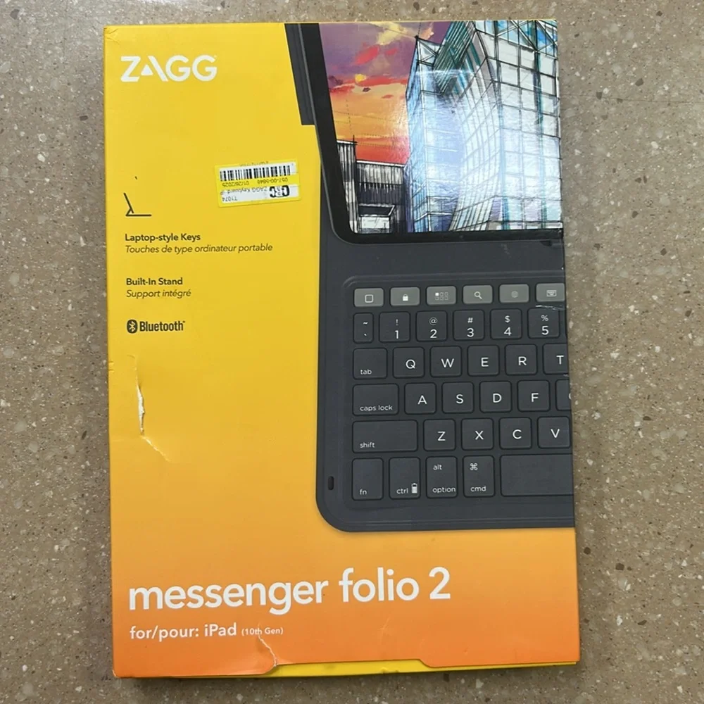 Messenger Folio 2 Black Keyboard Case for iPad 10th Gen